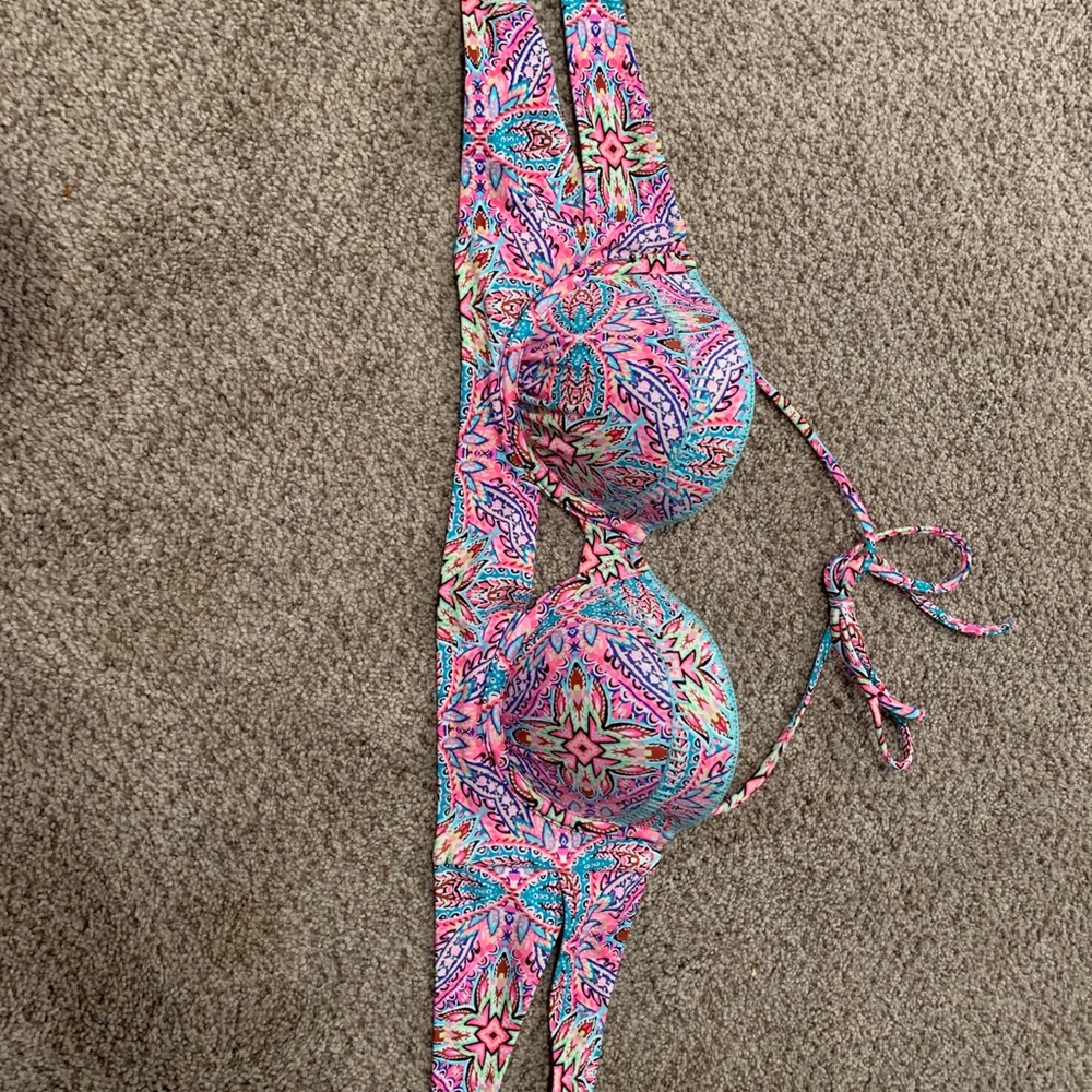 bikini top
